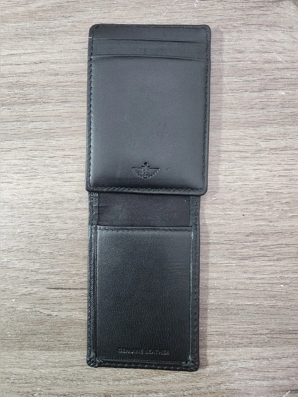 Dockers RFID Slim Magnetic Card Case Black Wallet